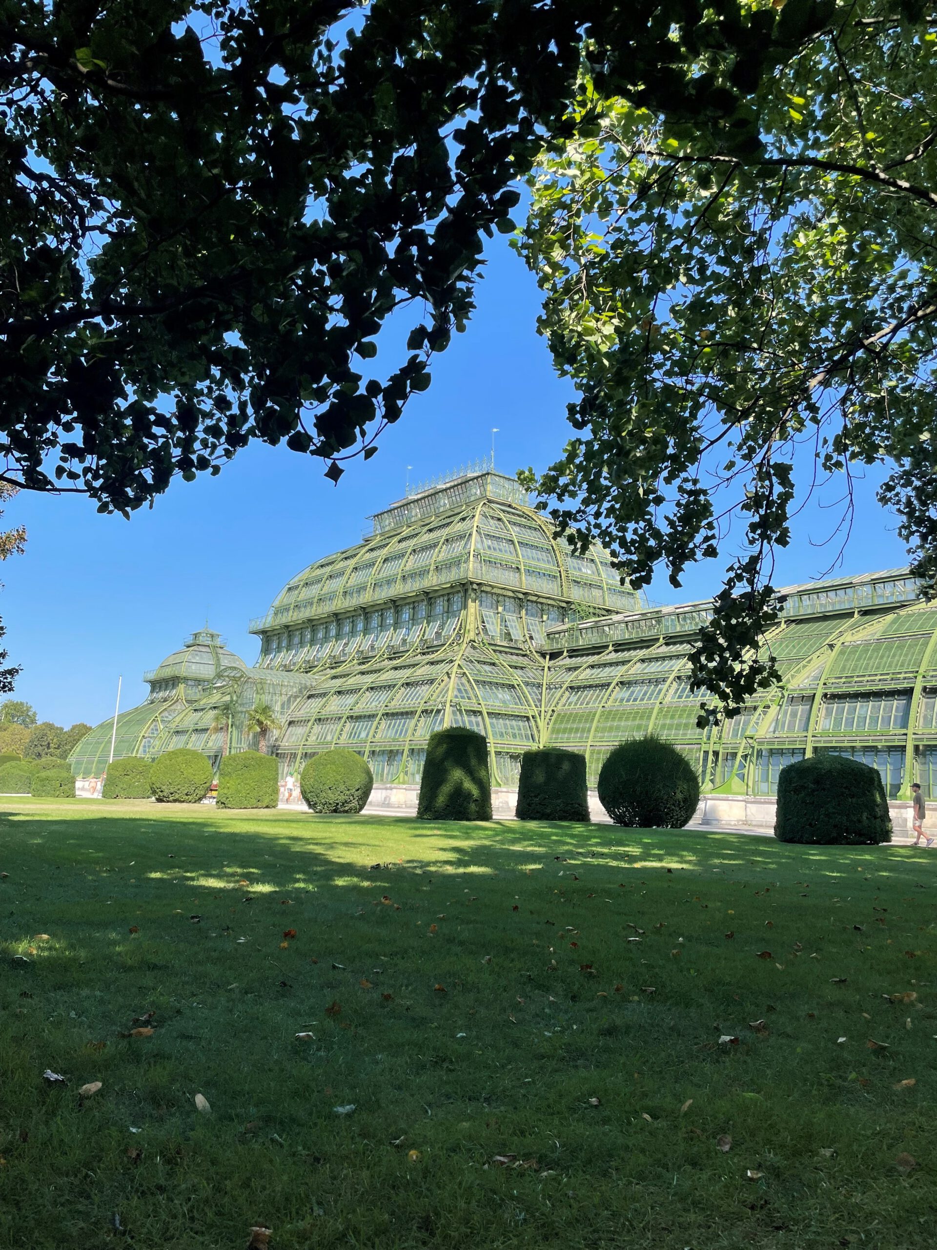 Recensie: Agustín Fernández Mallo – Trilogie van de oorlog